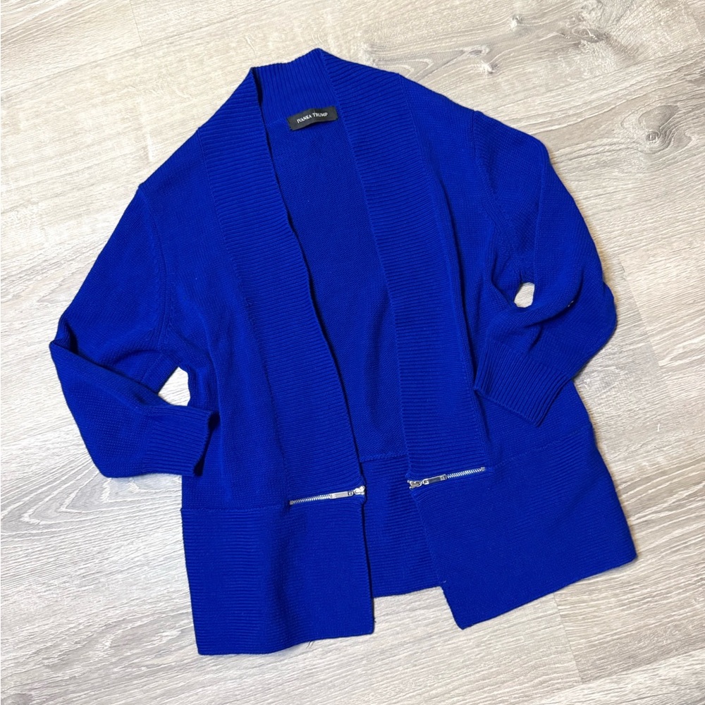•IVANKA TRUMP• CARDIGAN